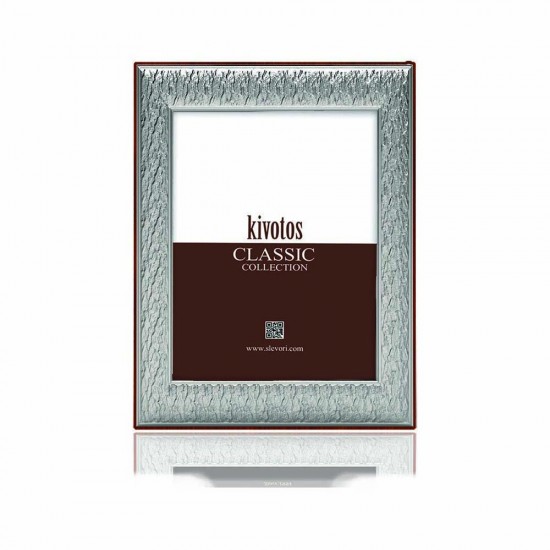 Κορνίζα με εφέ τσαλακώματος.